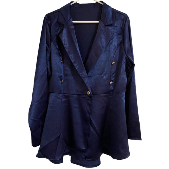 SHEIN Satin Blazer size 1X - Picture 4 of 4